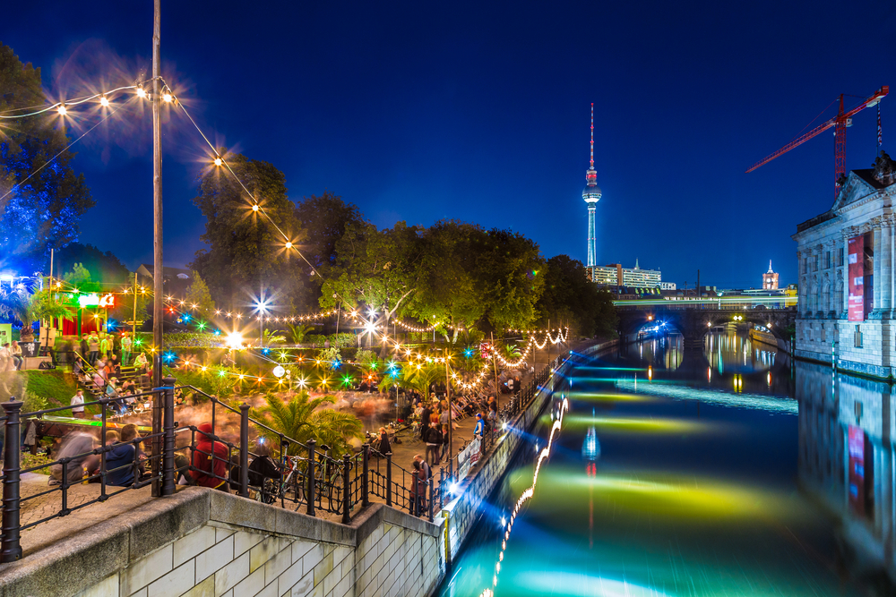 Eintauchen in die Metropole: Erkunde die Vielfalt des Großstadt-Lebens in Berlin